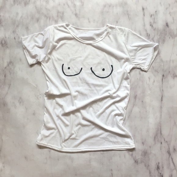 black and white boob tee - Picture 3 of 3