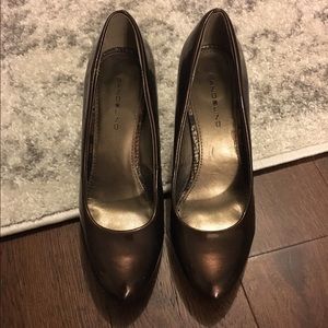 Bandolino heel!!