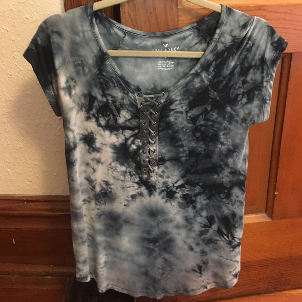 American Eagle Soft & Sexy lace up T-Shirt