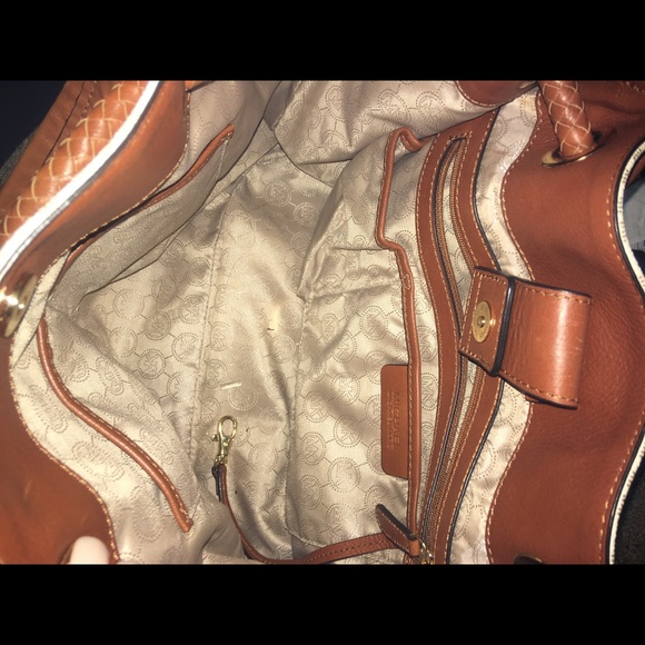 Michael Kors bag - Picture 3 of 3