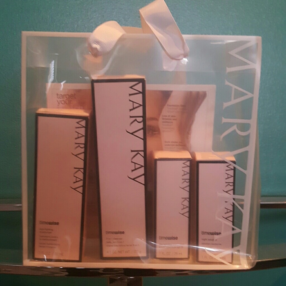 TimeWise Miracle Set/Age Fighting Skin Care System