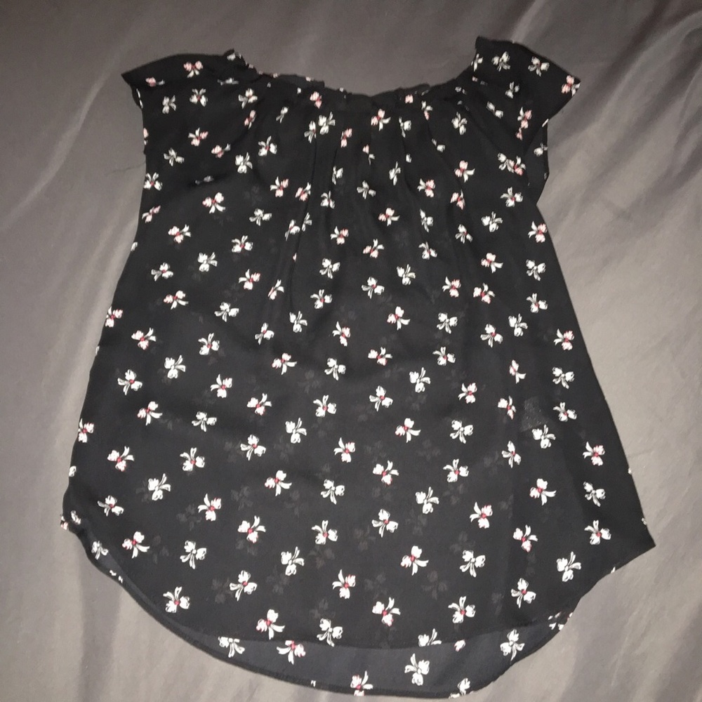 Lauren Conrad blouse