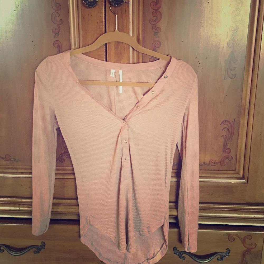 Long sleeve top