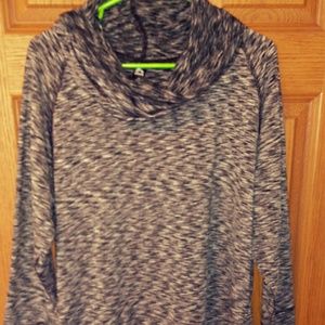 Womens Long Sleeve Neck ??