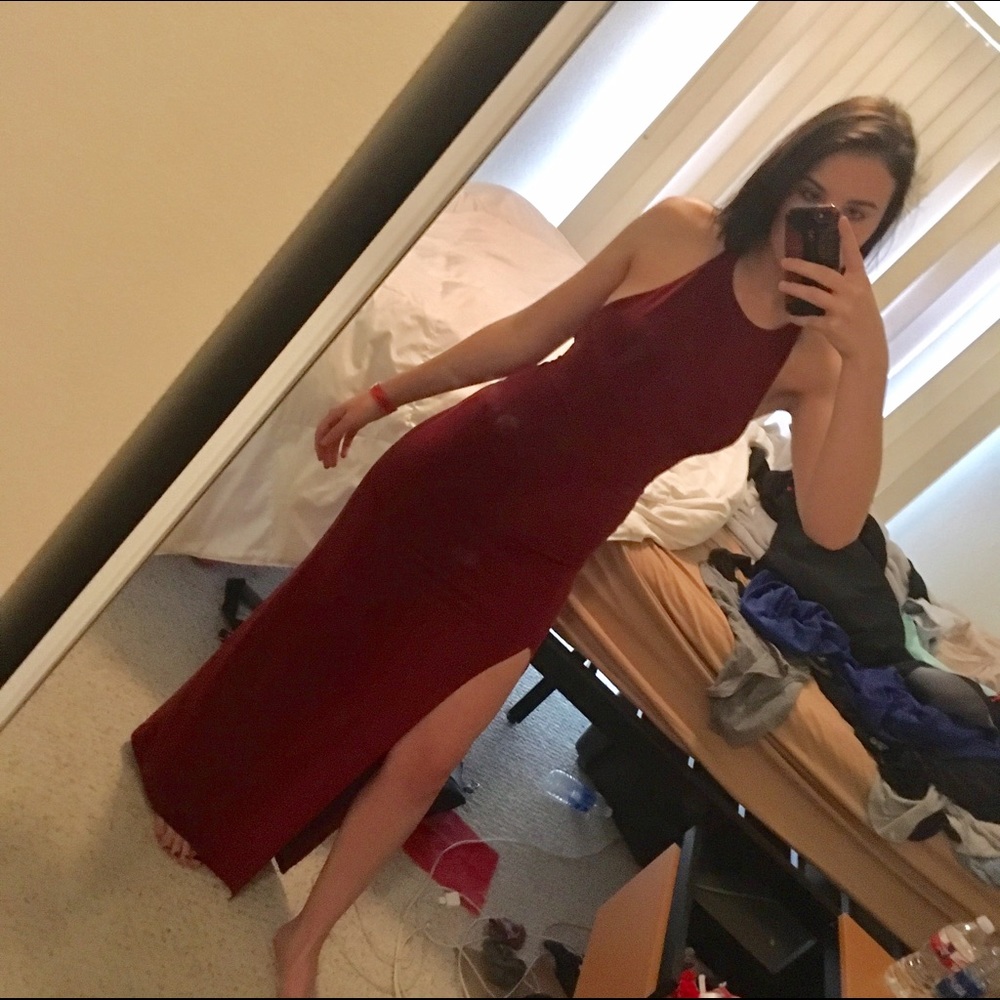 SOLD ON MERC ARI