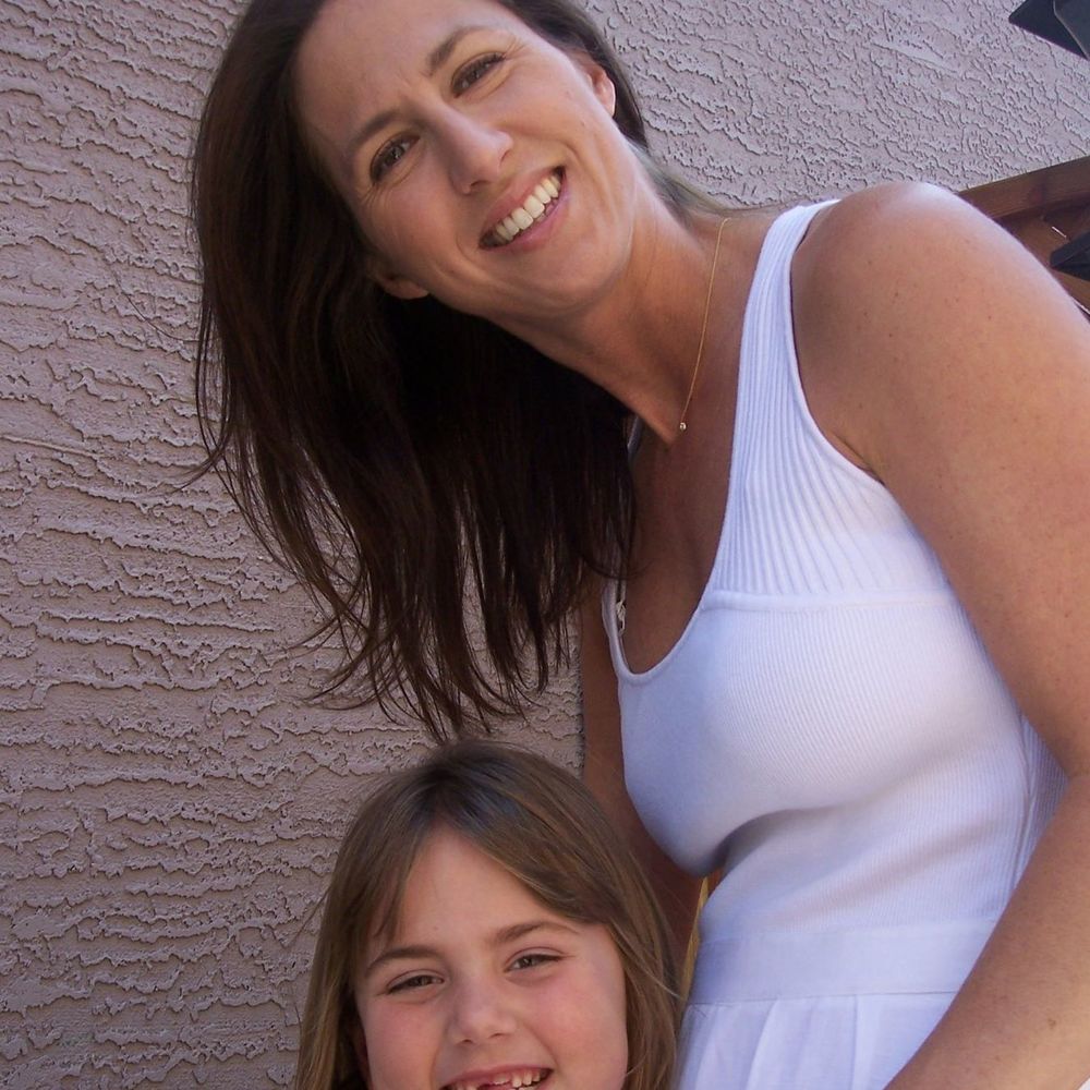 Meet your Posher, Johnelle