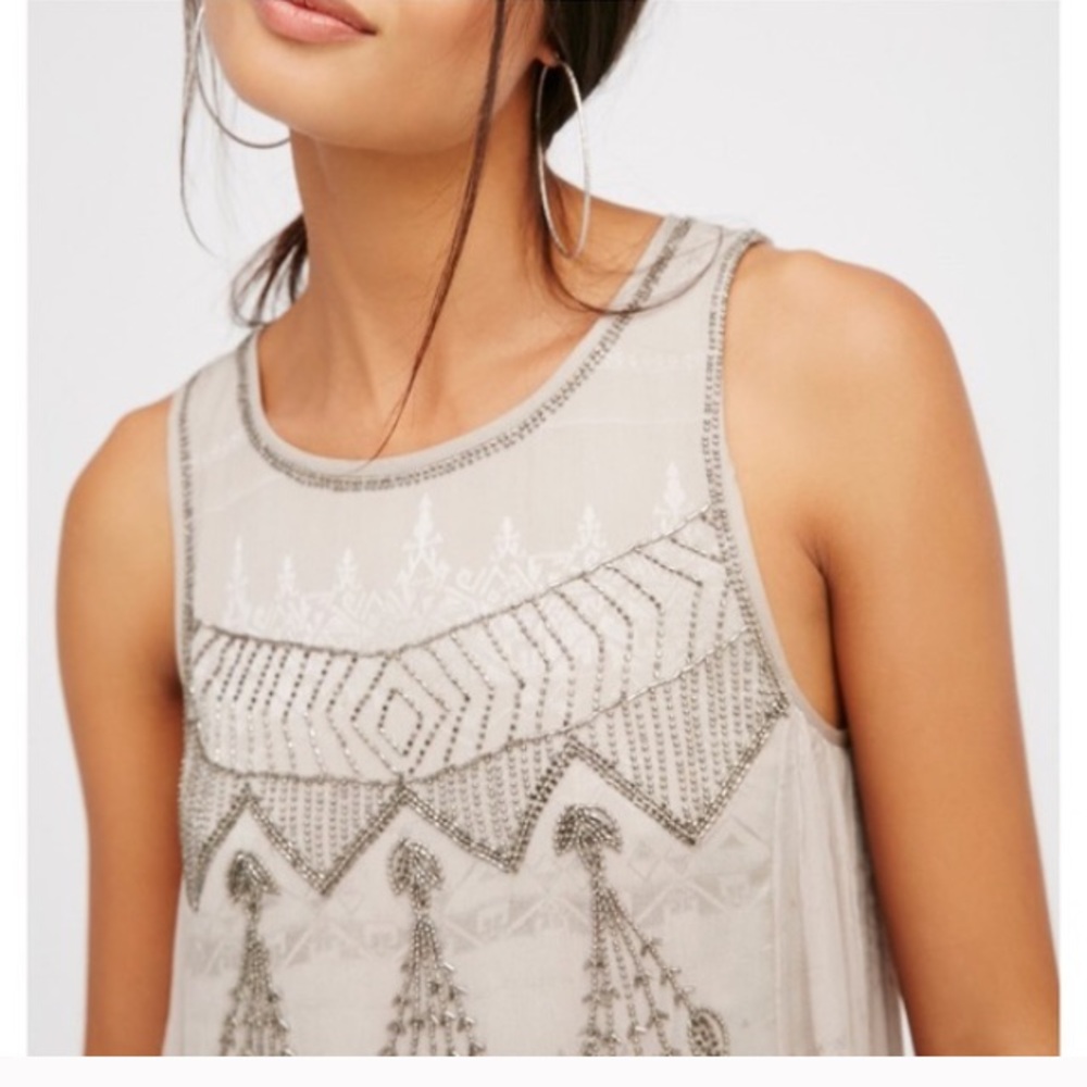 Delilah mini Dress.. - Picture 3 of 4