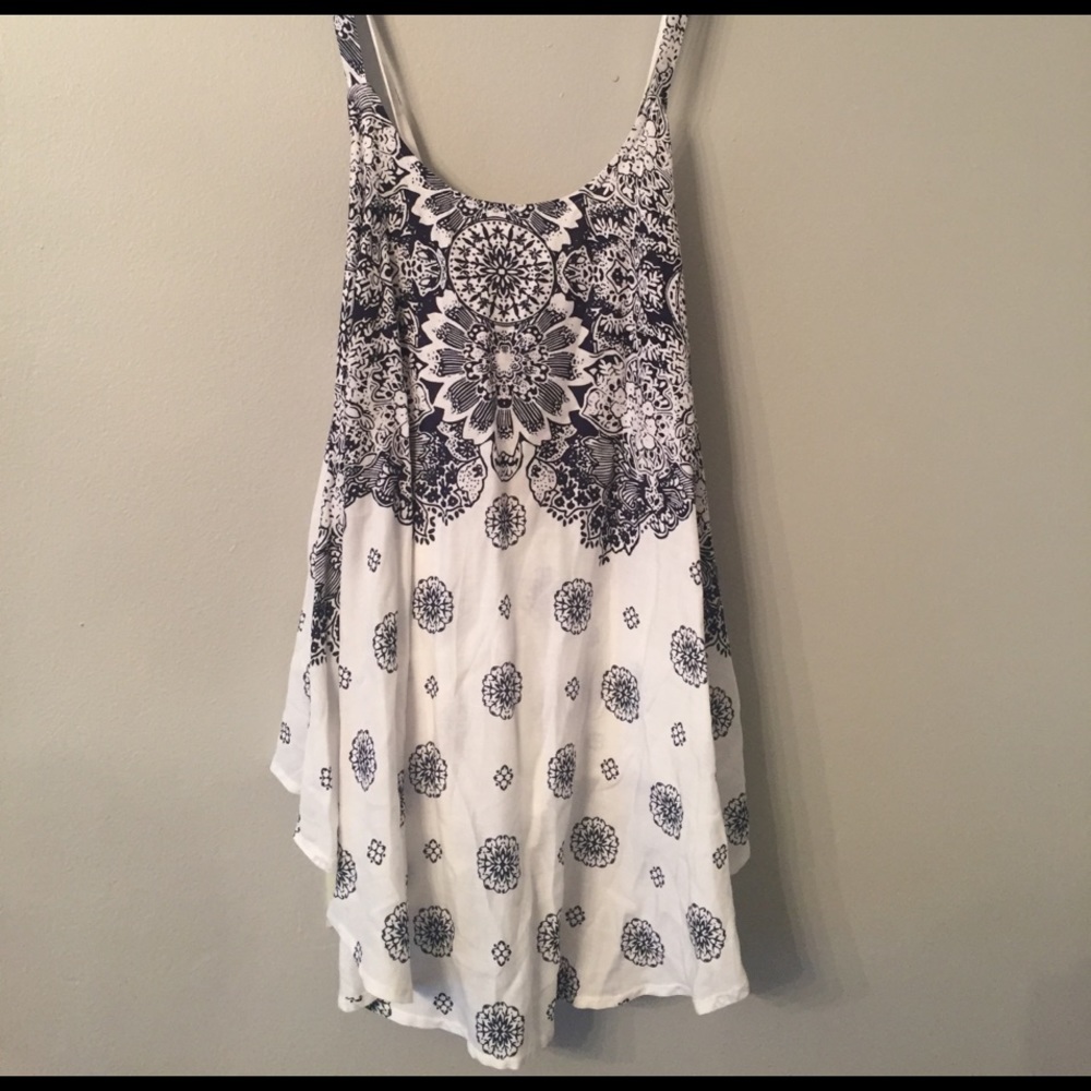 NWT flowy tank