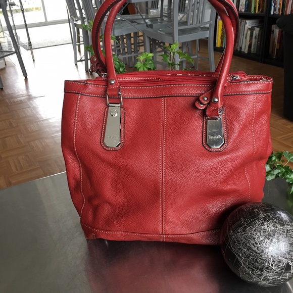 Tignanello ShoulderBag /Power Red - Picture 2 of 7