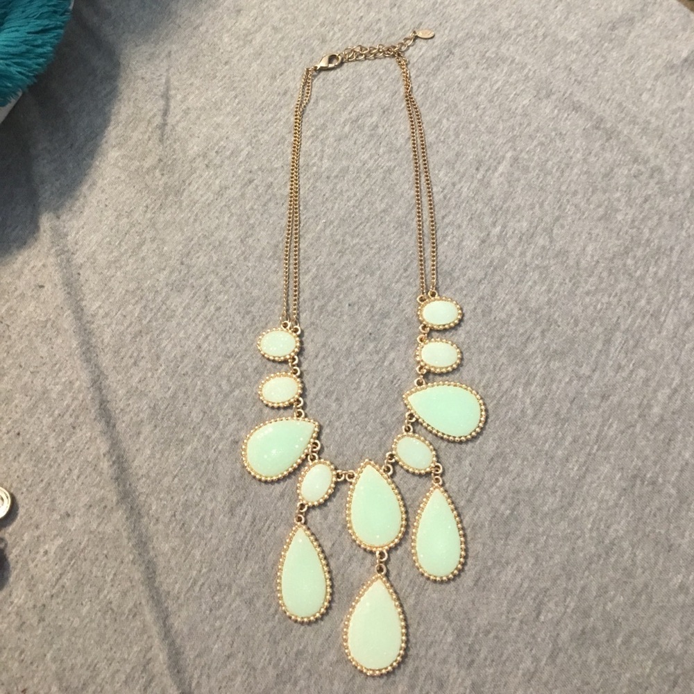 Statement necklace