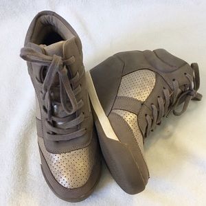Atmosphere Gray Wedge Sneakers