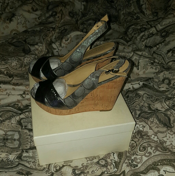 NWT Julia Coach cork wedge sandals 7.5 - Picture 1 of 3