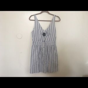 Abercrombie and fitch cut out sun dress size M