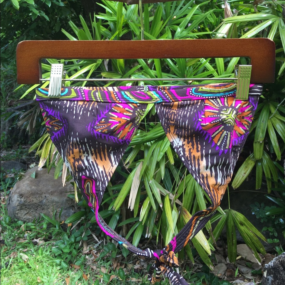 Pualani Hawaii Halter bikini top- Zulu print