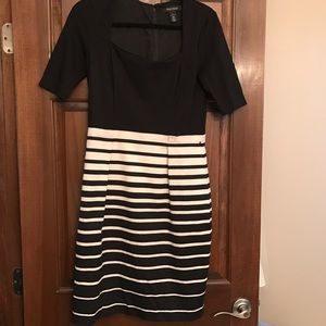 White House black market dress Sz 8