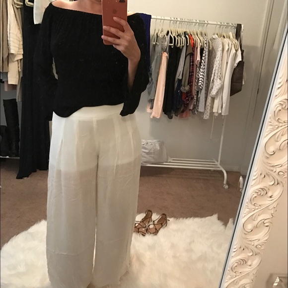 High Waisted White Palazzo Pants - Picture 3 of 8