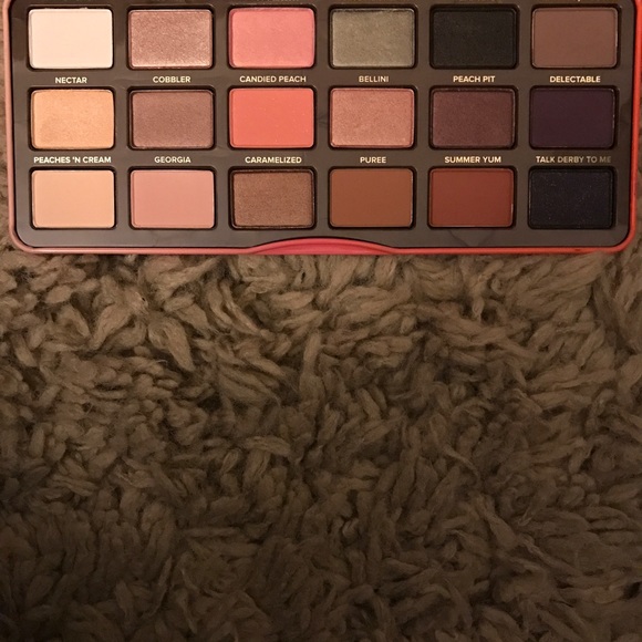 🎉FlNAL SALE 🎉Too Faced Sweet Peach Palette - Picture 5 of 5