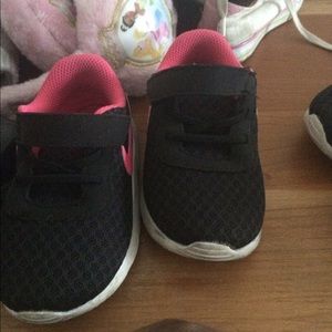 Nike sneakers toddler size 7