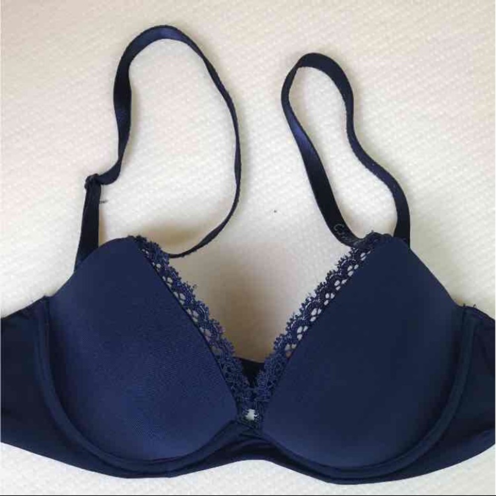 Calvin Klein Push Up Bra - 34 A