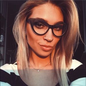 ⭐️SALE⭐️ Matte Black Cat Eye Glasses