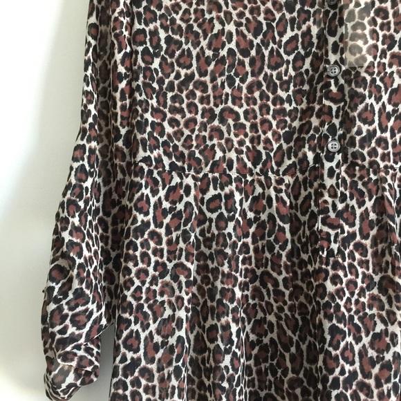 Two By Vince Camuto Leopard Print Shirtdress - Picture 4 of 8