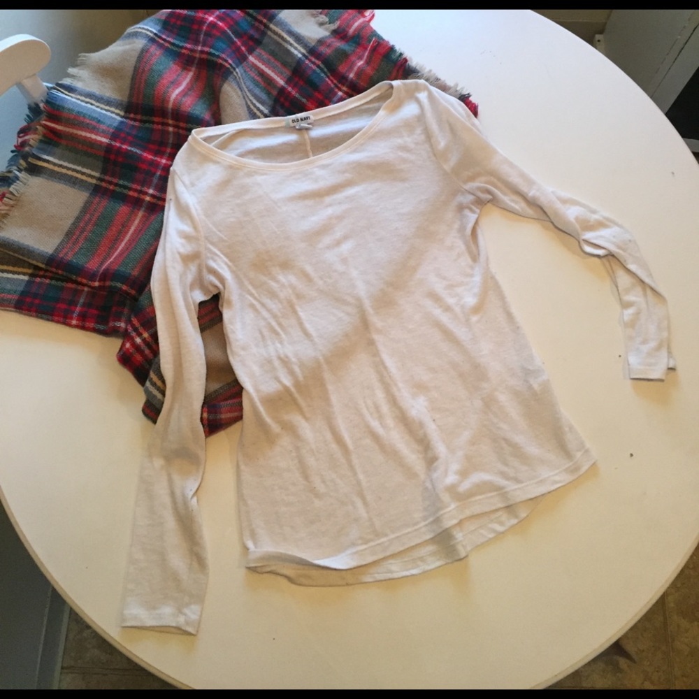 Old Navy long sleeve tee!