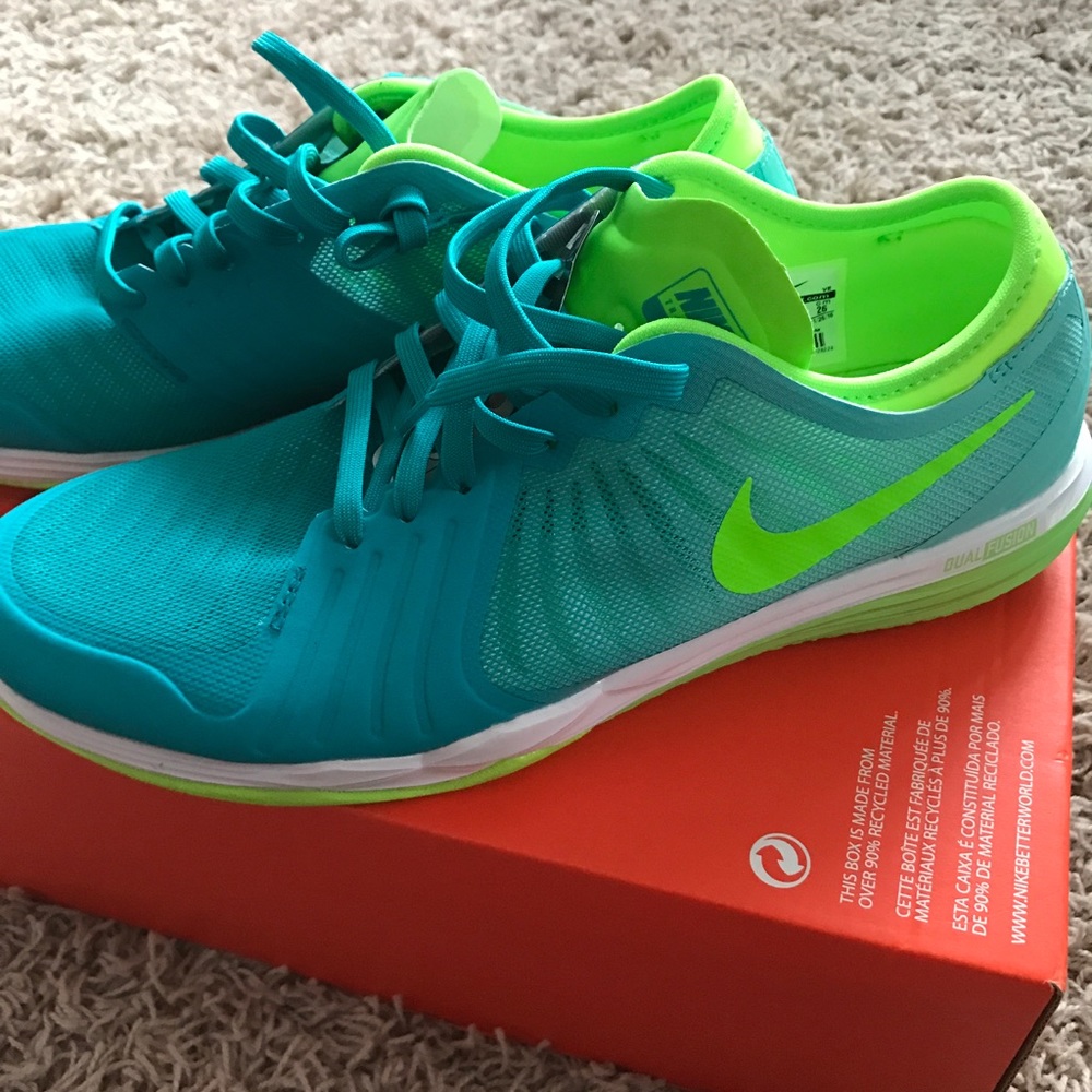 New Nike Dual Fusion 4 Women's Training Shoes - Picture 4 of 7