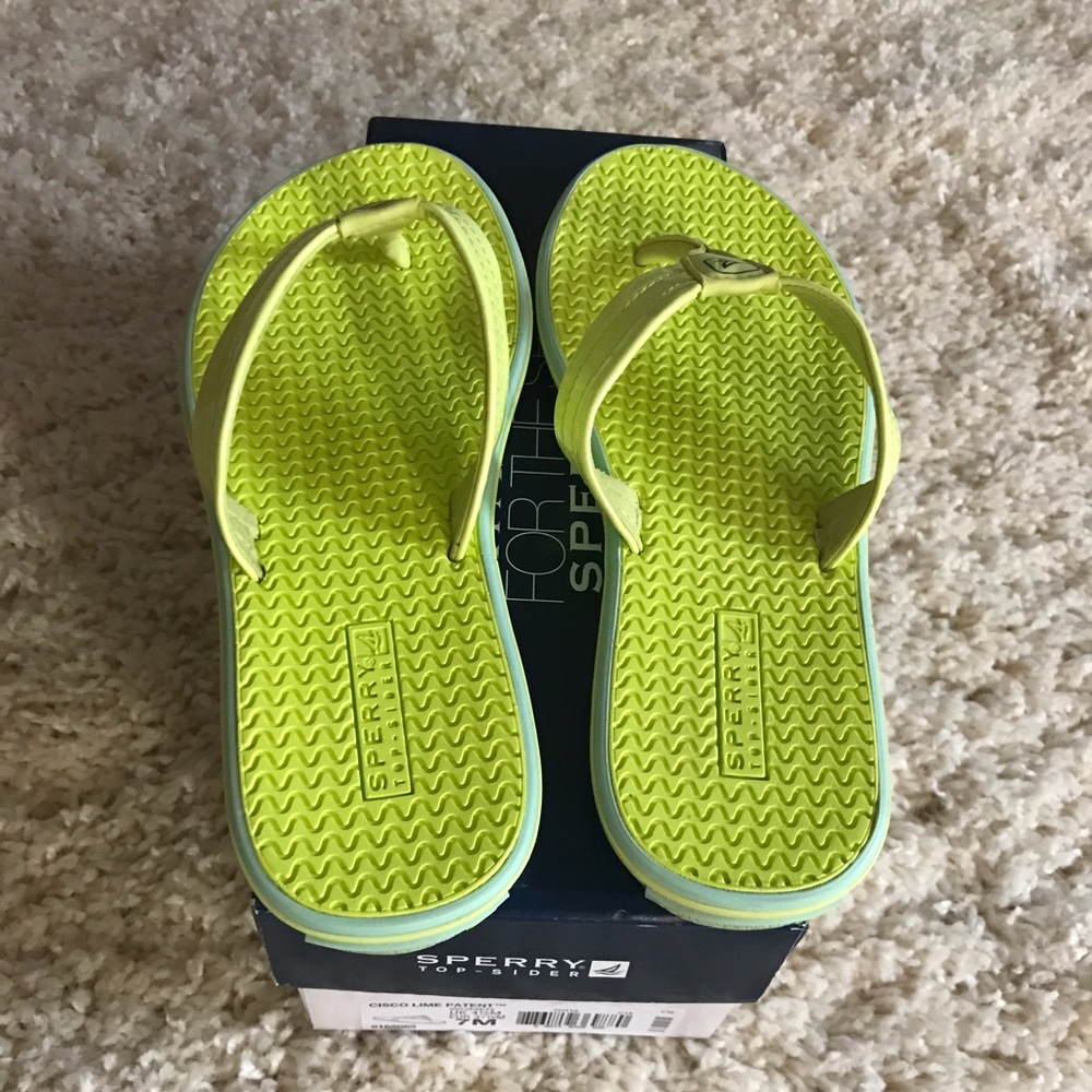 Sperry Flip flops