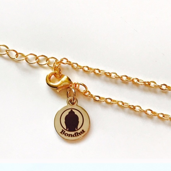 Crystal Pendant Necklace 18K - Picture 3 of 4