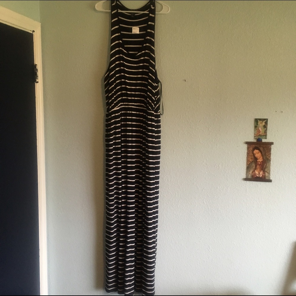 New with tags maxi dress