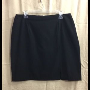 First Option Casual Black Skirt