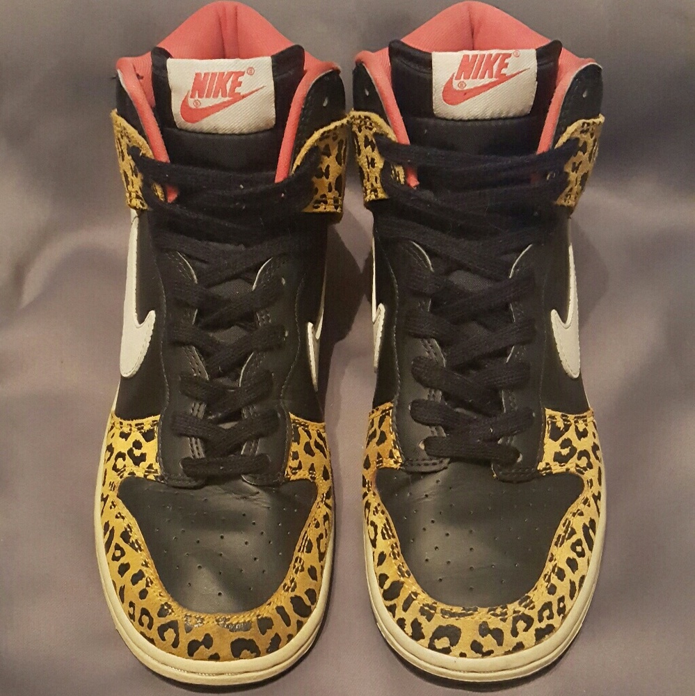 NIKE high-top sneakers