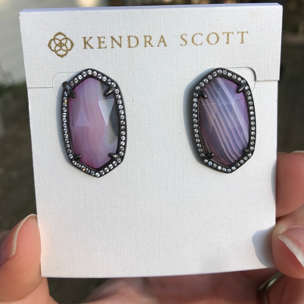 UFT Kendra Scott pink agate Elsies