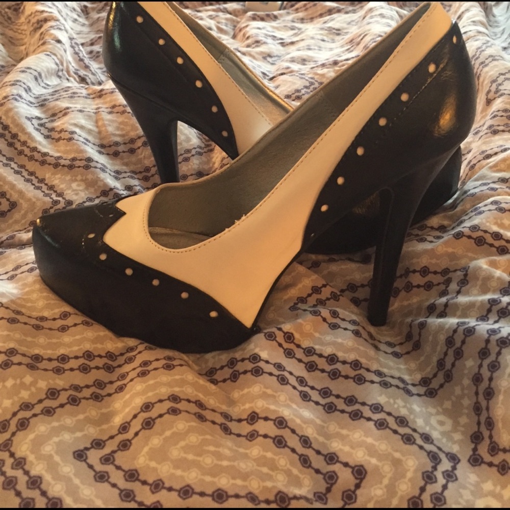 Officially the cutest heels ever.