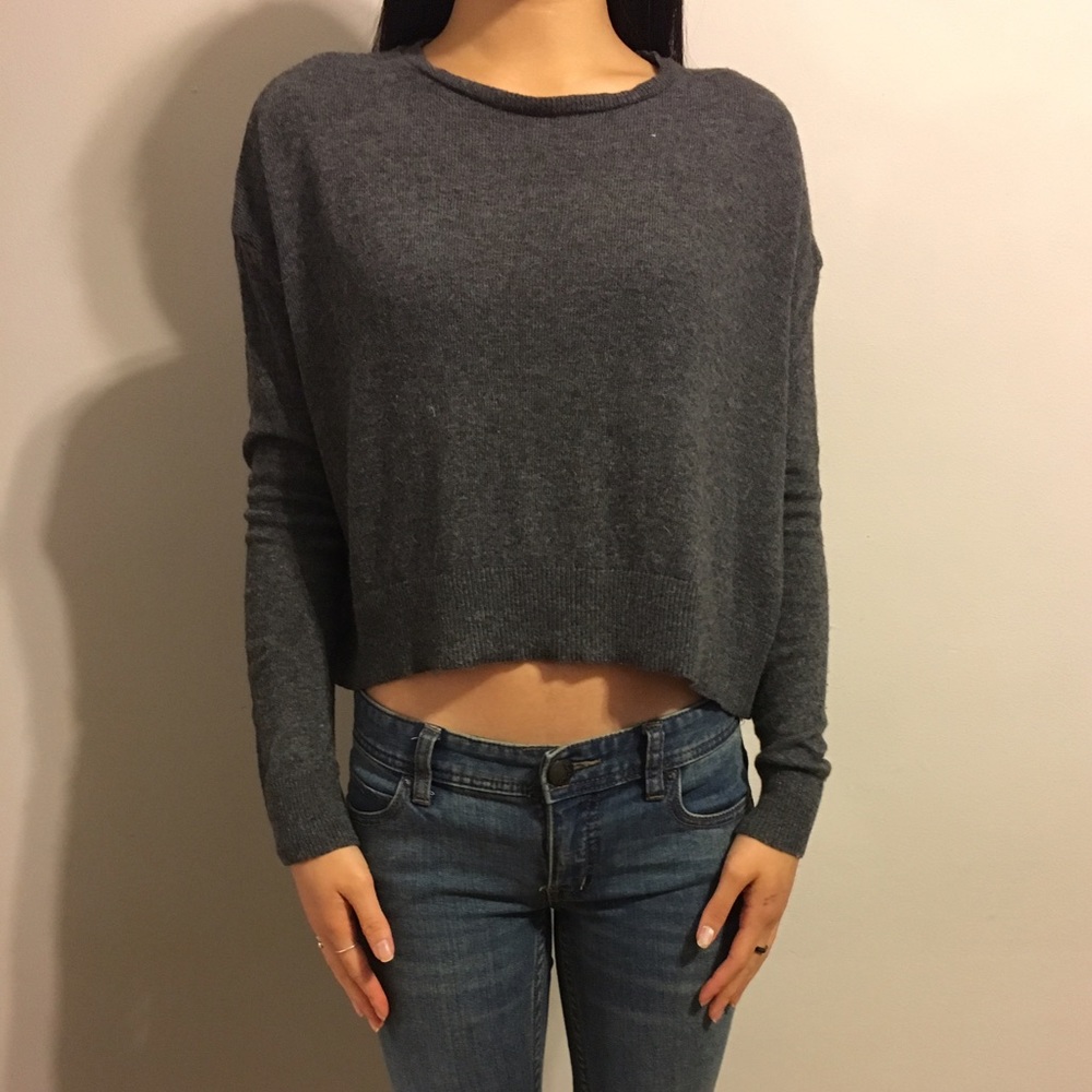 Knit cropped sweater