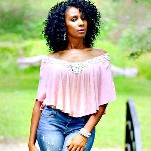 Meet your Posher, Kenyona