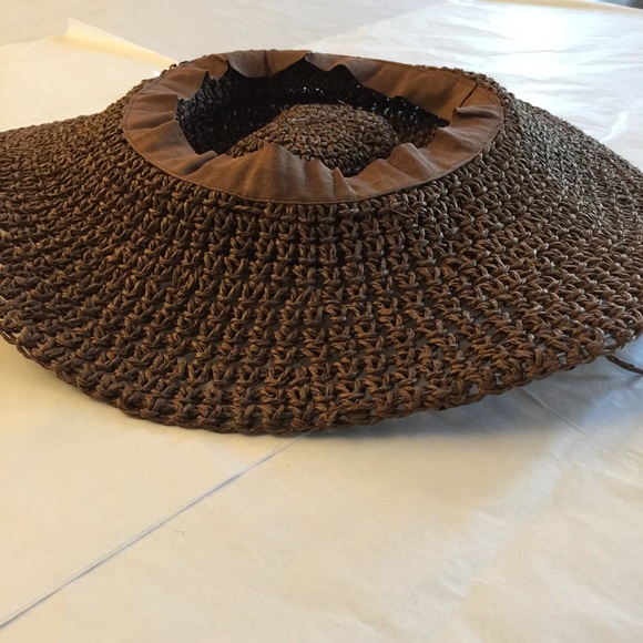Floppy Boho Raffia Hat - Picture 3 of 4