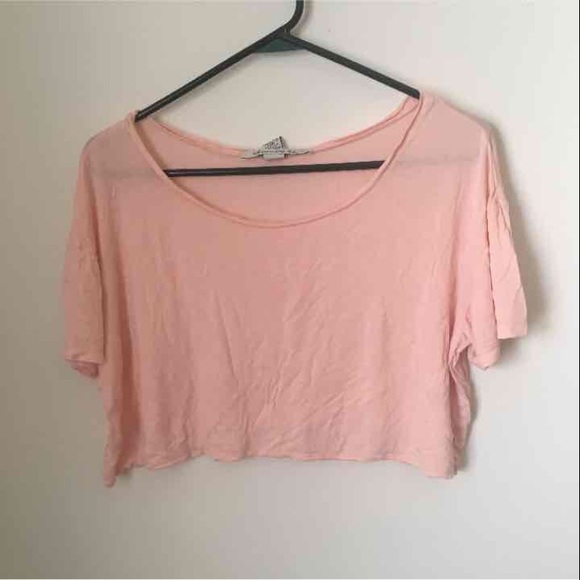 American Rag Tops - 🔵 Peach crop top