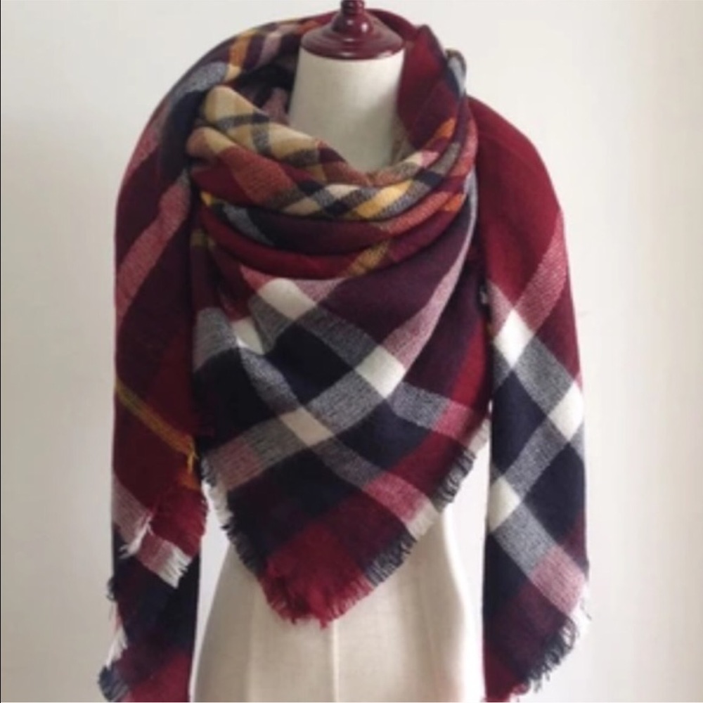 ⭐️SALE⭐️ Tartan Plaid Blanket Scarf - Picture 2 of 2
