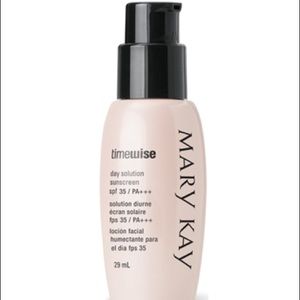 NWOT Timewise Day Solution Sunscreen...SPF 35