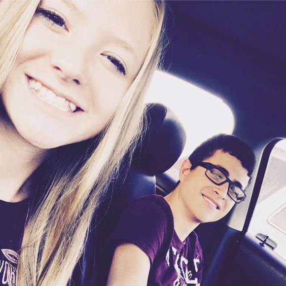 Meet your Posher, Jessica - Picture 1 of 1