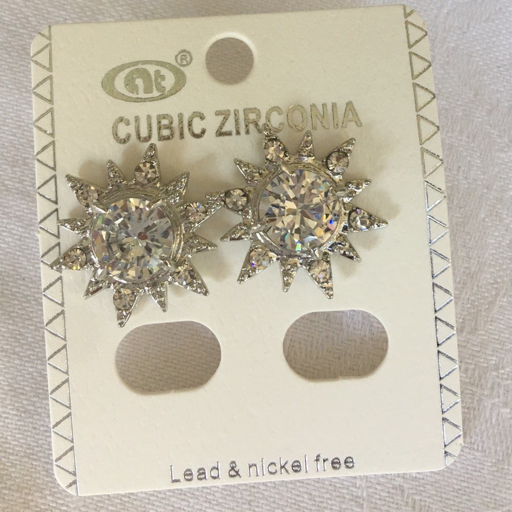 CZ Sunburst earrings silvertone - Picture 2 of 3