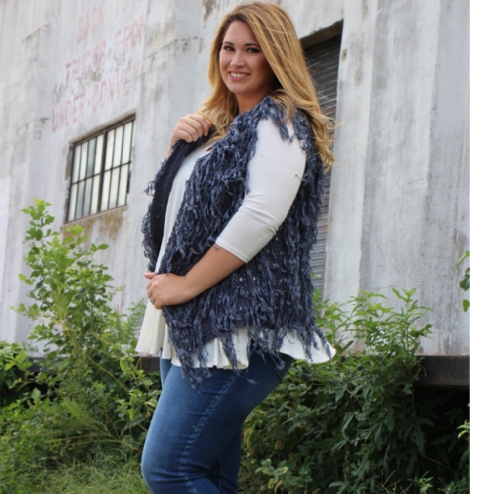 Boutique Shag Fringe Vest