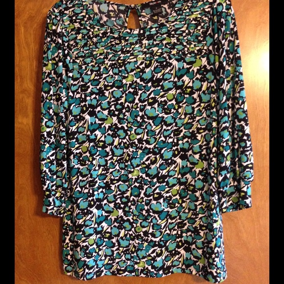 Style & Co Dress Shirt - Picture 4 of 4