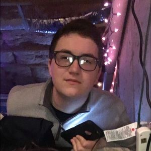 Meet your Posher, Noah