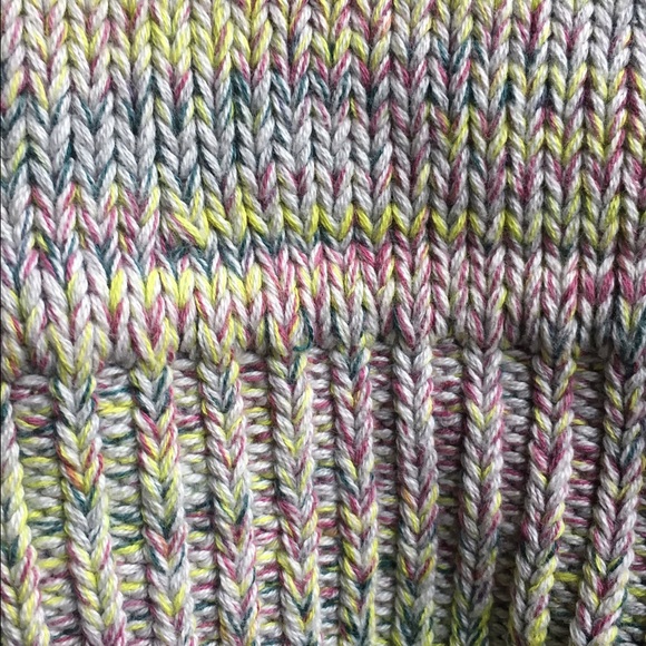 Small multicolored crop top - Picture 2 of 2