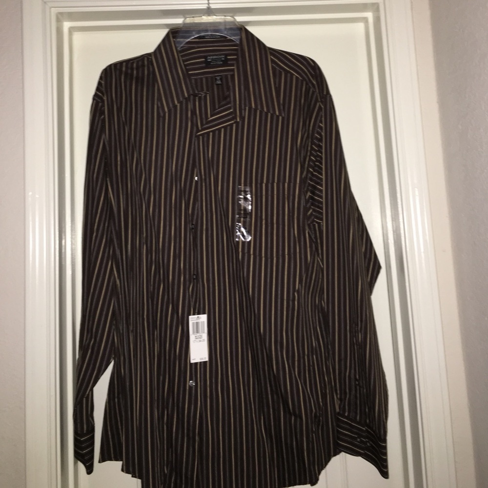 Arrow Brown & Cream button down long sleeve shirt.