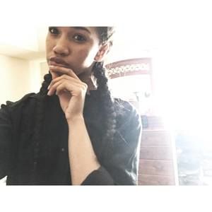 Meet your Posher, Malia