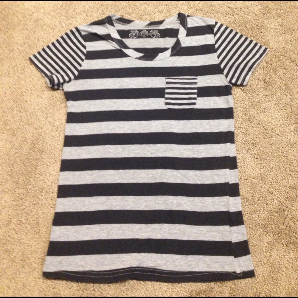 Girls T-shirt