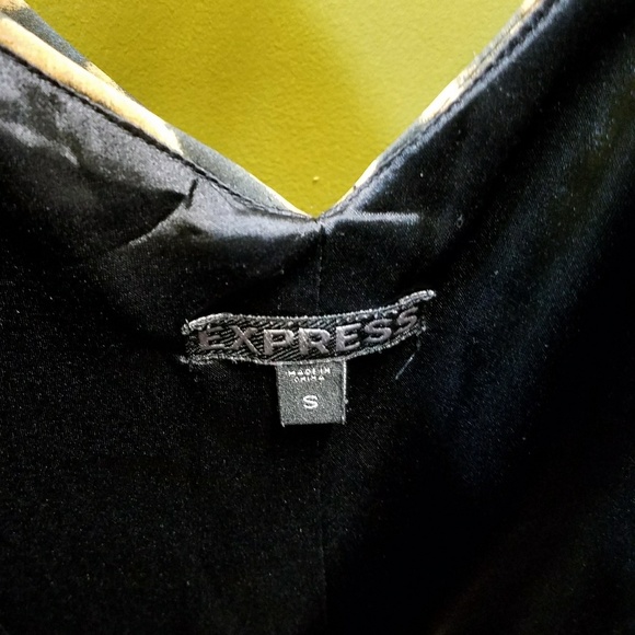 Express Leopard Top - Picture 3 of 3